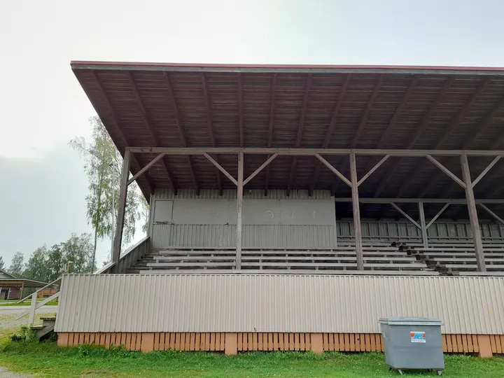 Kellarpellon tenniskeskus — fitnessstudio – Savonlinna — 2