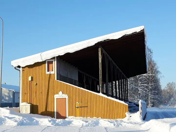 Kellarpellon tenniskeskus — fitnessstudio – Savonlinna — 4