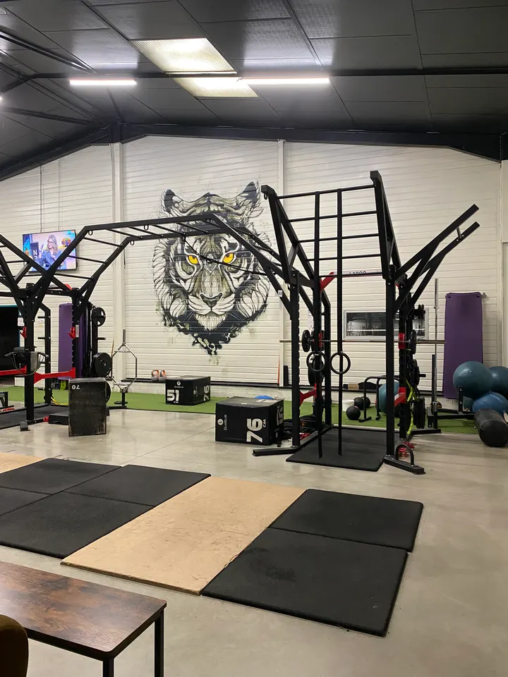 Elan Sport — salle de fitness-studio à L'Étrat — 2