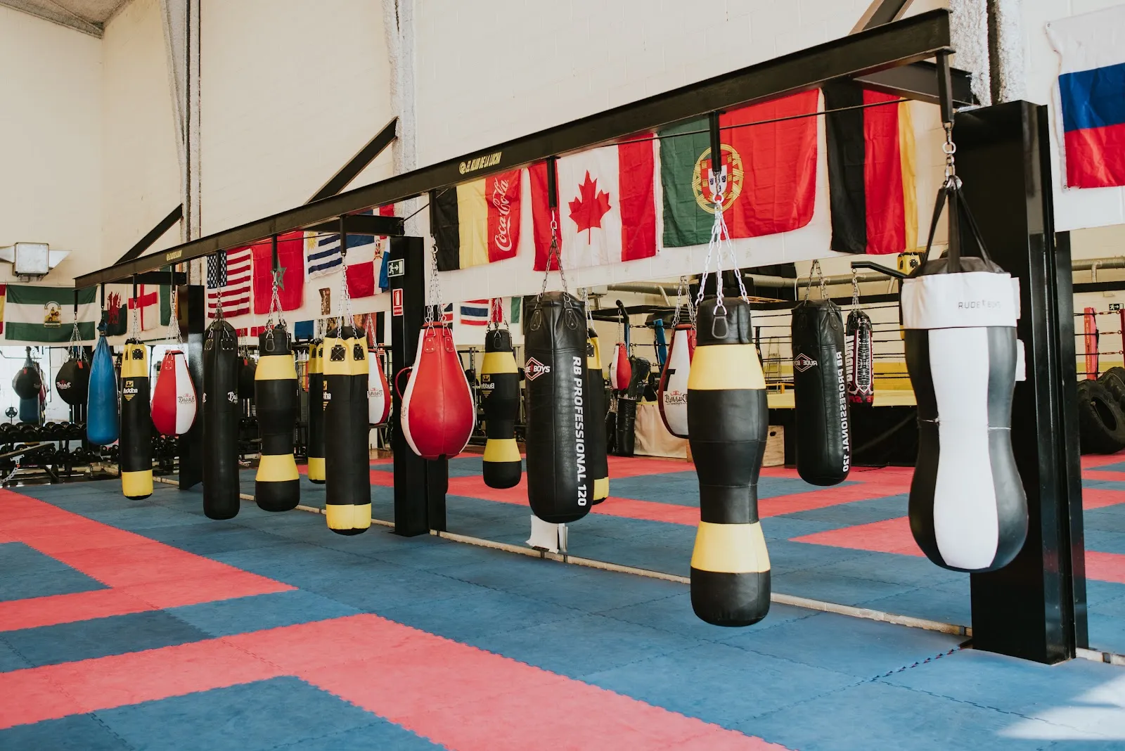 Club Deportiva Wutan Sevilla — artes marciales-studio en Dos Hermanas — 3