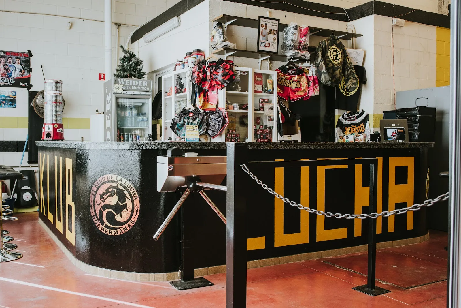 Club Deportiva Wutan Sevilla — artes marciales-studio en Dos Hermanas — 4
