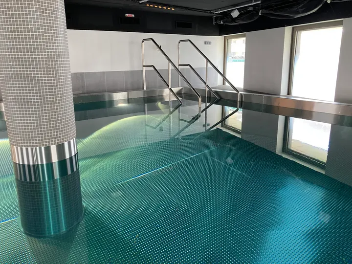 Swim Stars - Châtenay-Malabry — salle de fitness-studio à La Butte Rouge, Châtenay-Malabry — 3