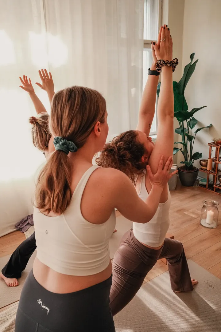 Bhudhara Yoga — Yoga in Friedenau, Berlin