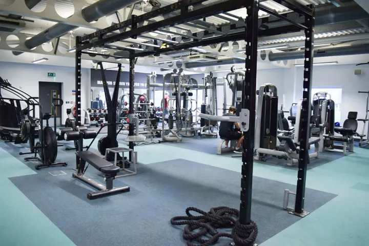 Halo Ynysawdre Swimming Pool & Fitness Centre — fitness studio in Ynysawdre, Bridgend — 3