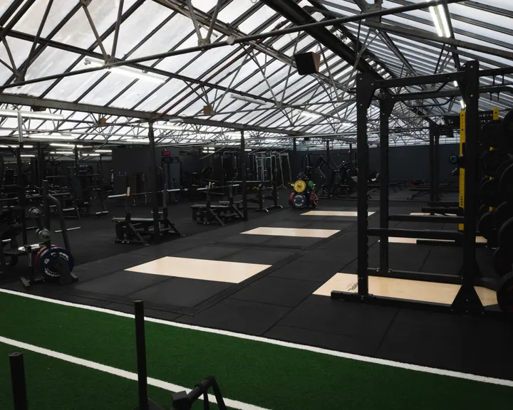 Base Gym Yeovil — fitness studio in Yeovil — 2