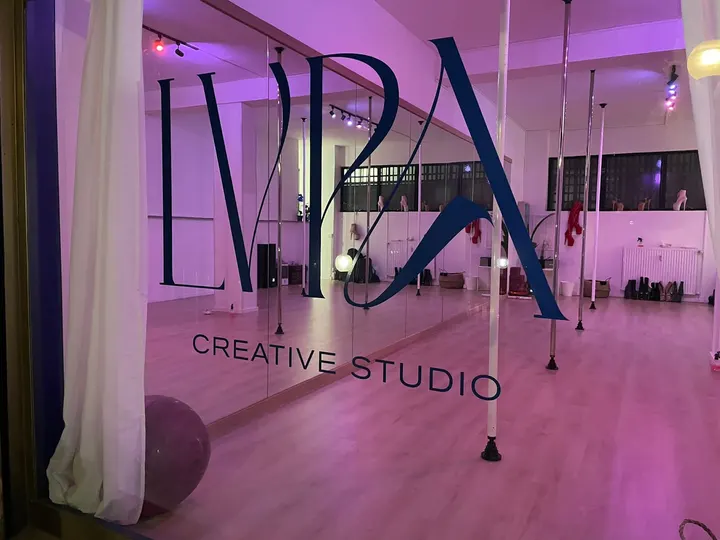 LUPA Creative Studio — Acrobatica aerea a Torrino, Roma