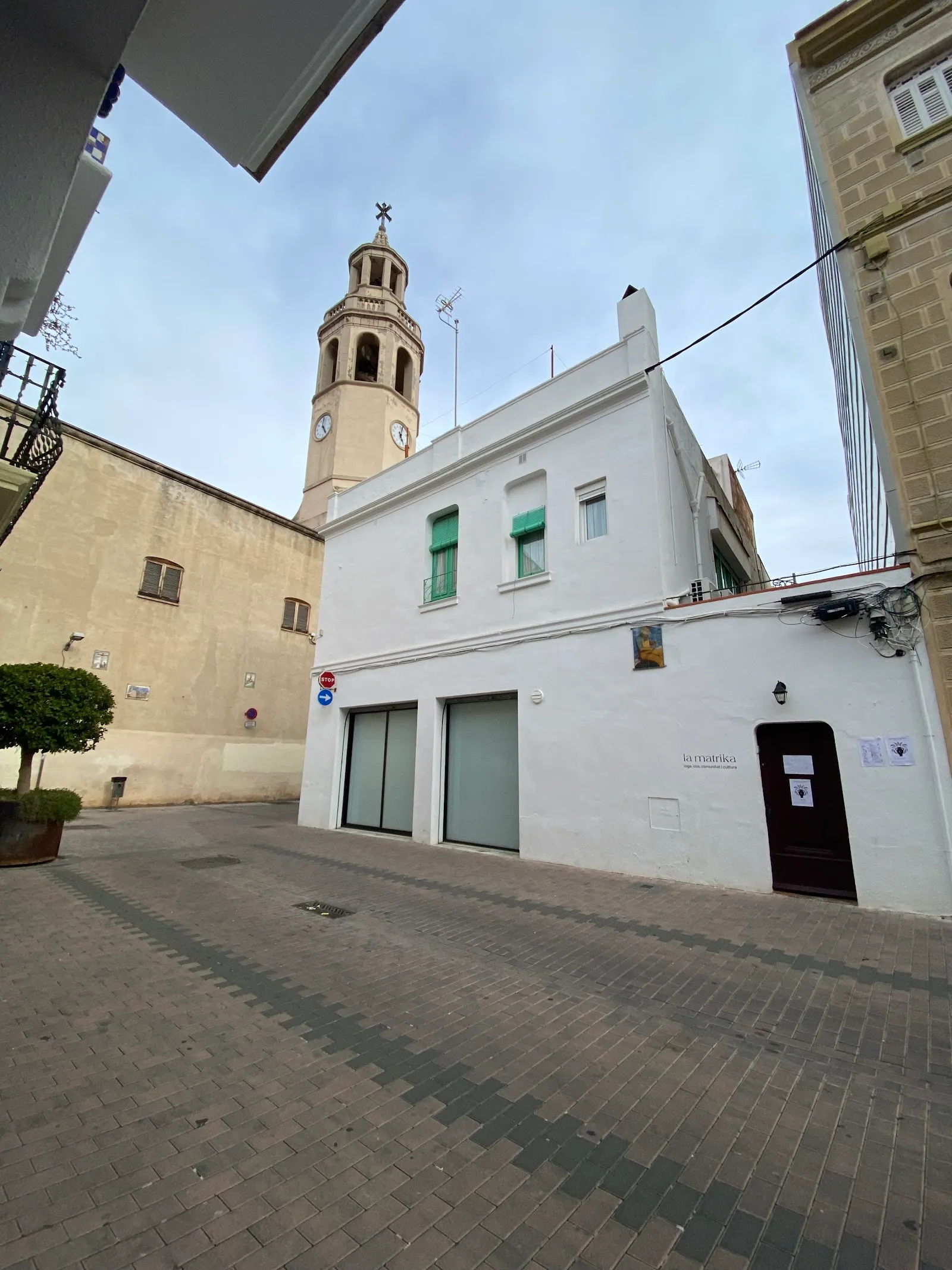 La Matrika. Ioga, Cos, Comunitat, Cultura — yoga-studio en Premià de Mar — 3