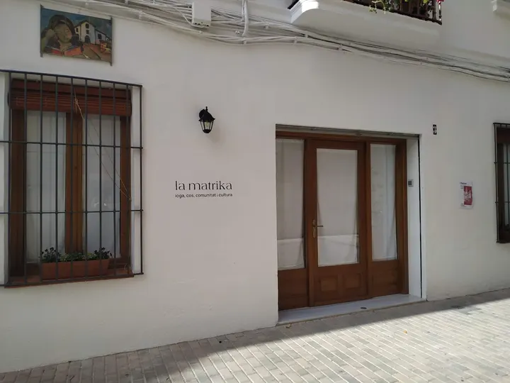 La Matrika. Ioga, Cos, Comunitat, Cultura — Yoga en Premià de Mar
