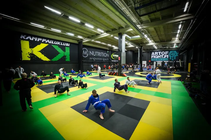 Kamppailusali — kamppailulajit-studio – Oulu — 4