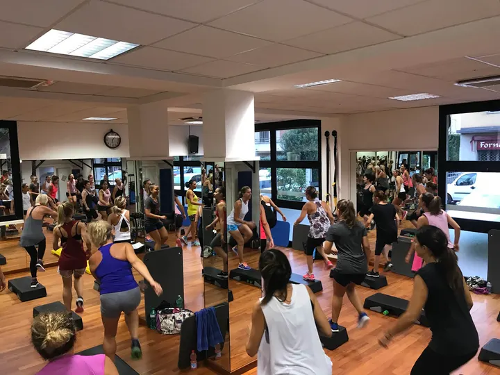Palestre StayUp SALE CORSI Stay — crossfit-studio a Savena, Bologna — 2