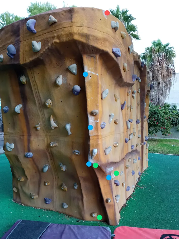 Rocodromo público gratuito — escalada-studio en Visiedo, Huércal de Almería — 2