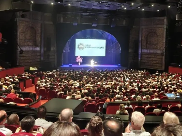 Brahma Kumaris Spirituele Academie — Breathwork in Hillegersberg-Schiebroek, Rotterdam
