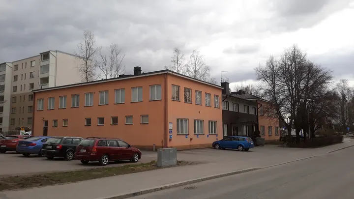 Studio Aurinkoinen — Jooga – Pöytäalho, Järvenpää