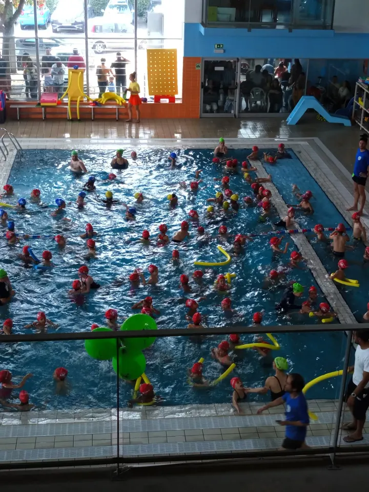 Piscina do Oriente — Studio em Sacavém