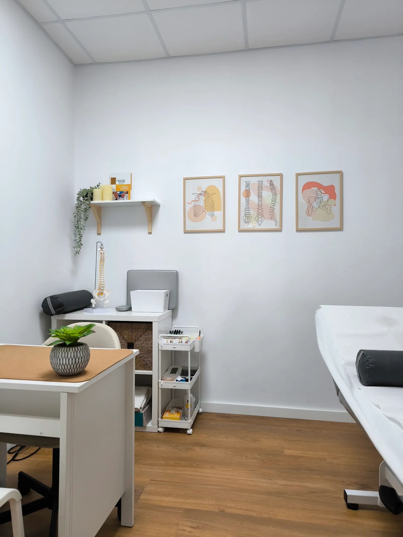 Maos: Quiromasaje.Pilates.Yoga.Hipopresivos.Movemento Animáis. — yoga-studio en Pontevedra — 3