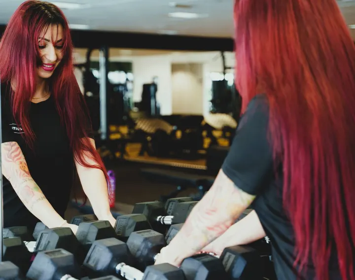 Fitness Revolution AB- PT Azita Ari — fitness studio-studio i Östervärn, Malmö