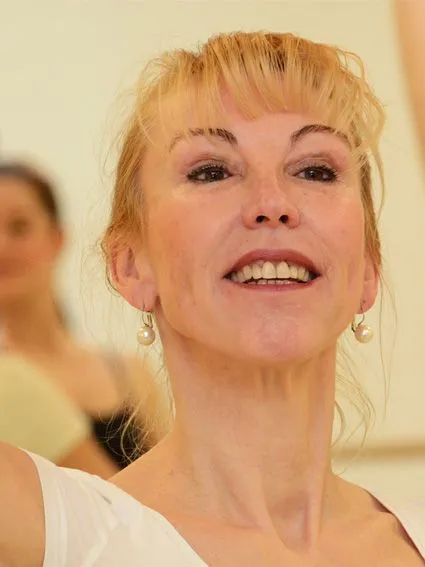 Ballettunterricht - Choreografie - Tanztraining Cassia Kürten — tanz-studio in Dünnwald, Köln — 3