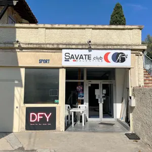 Savate Club Valentine 153 Rte des Trois Lucs à la Valentine — Boxe à 11e Arrondissement, Marseille