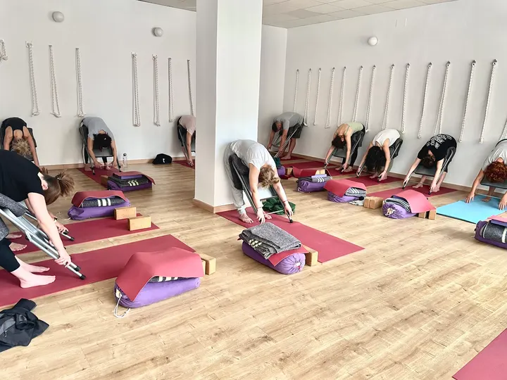 Arunayoga — Yoga en el Grau, Valencia