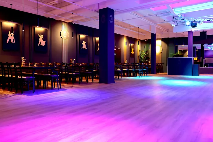 Tanzschule DANCEIMPERIAL GmbH Regensburg — tanz-studio in Regensburg — 3