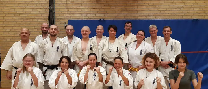 RKOS - Roskilde Karate Og Selvforsvar — martial arts-studio i Sankt Agnes Huse, Roskilde