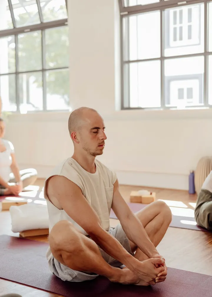 Soma Yoga — yoga-studio in Neuburg, Freiburg im Breisgau — 2