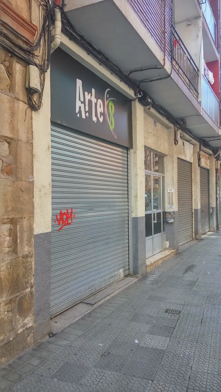 Arte 8 — baile-studio en La Peña, Bilbao — 2