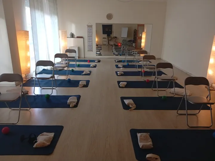 Le Vie Del Cuore Percorsi — yoga-studio a San Vincenzo, Genova — 3