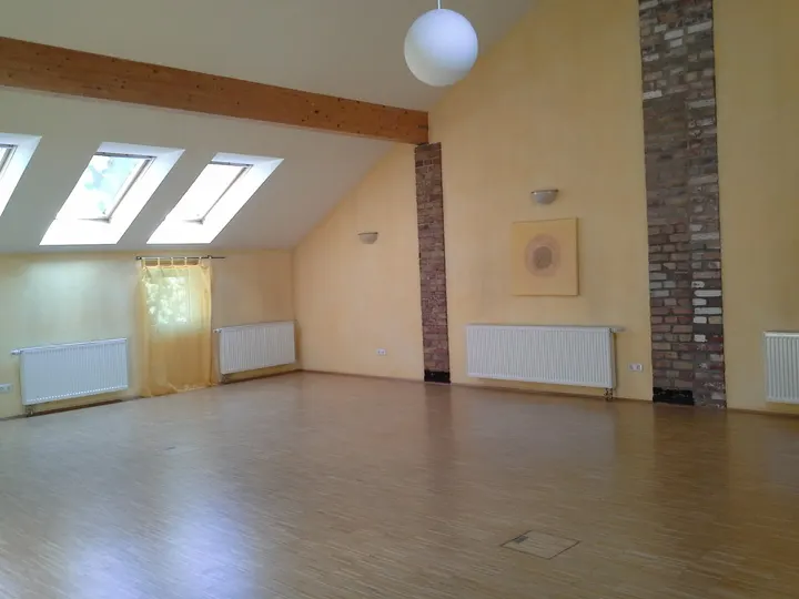 RAUM ELFESHOF — yoga-studio in Dreikönigenviertel, Neuss — 3