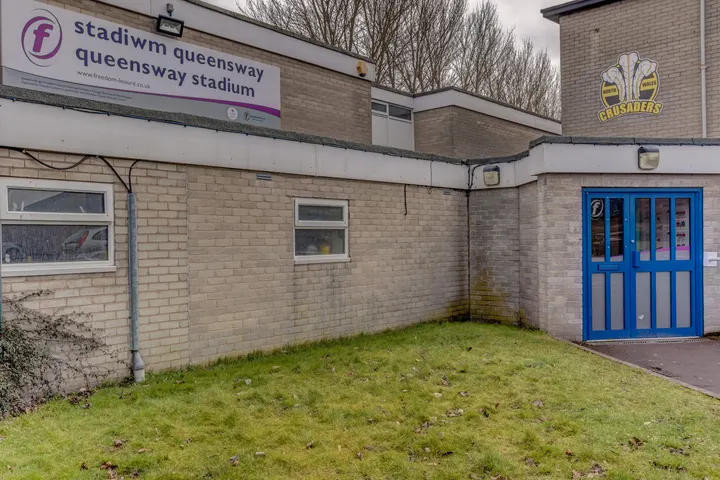 Queensway Stadium — fitness studio in Wrexham — 3