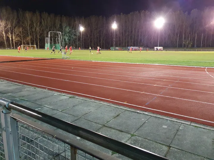 Queensway Stadium — fitness studio in Wrexham — 5