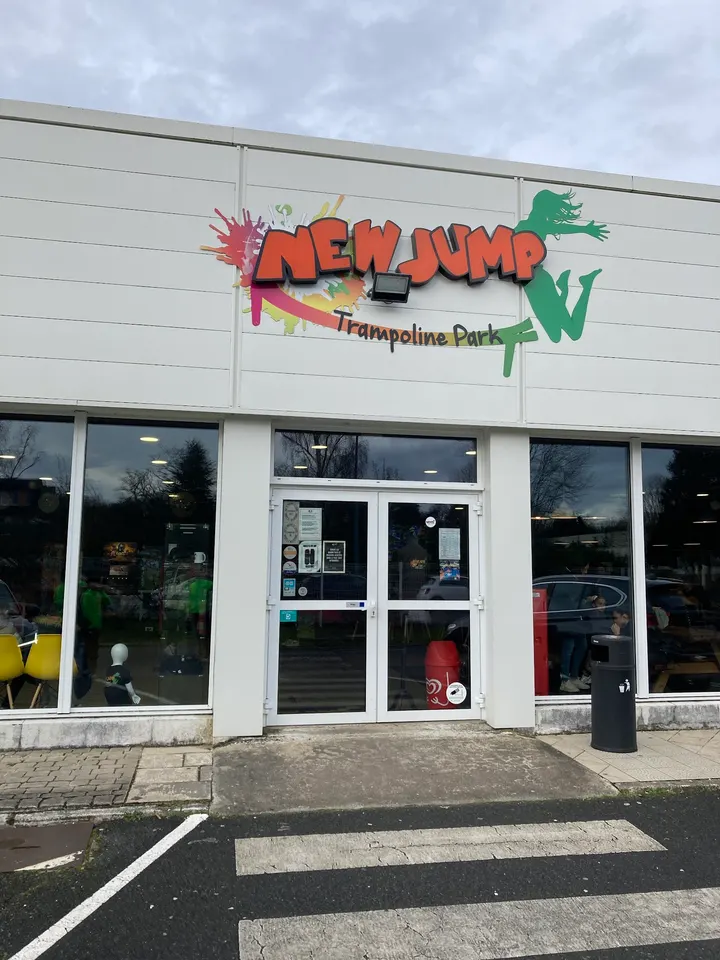 New Jump Tours Climatisé — gymnastique-studio à Chambray-lès-Tours — 5