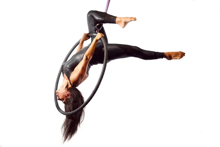 Pole Dance Forever — Yoga à Crolles