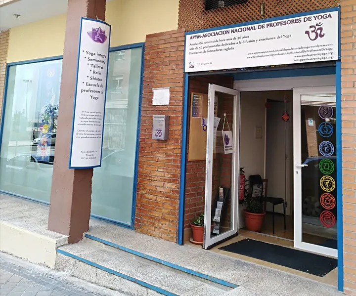 Apym Asociación Nacional De Profesores De Yoga — Yoga en San Blas - Canillejas, Madrid