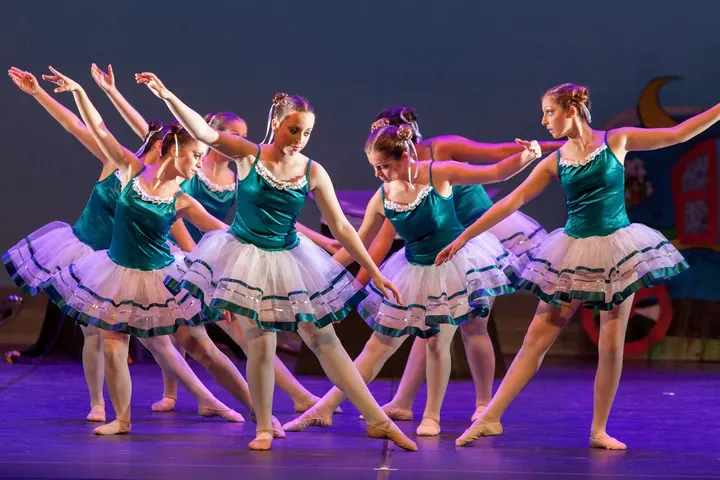 Arabesc Estudio de Danza — baile-studio en Costa del Golf, Sant Cugat del Vallès — 2