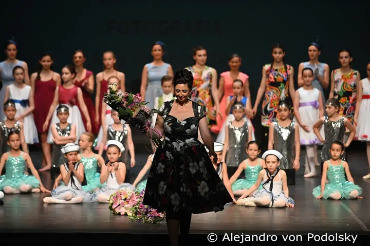 Arabesc Estudio de Danza — baile-studio en Costa del Golf, Sant Cugat del Vallès — 3