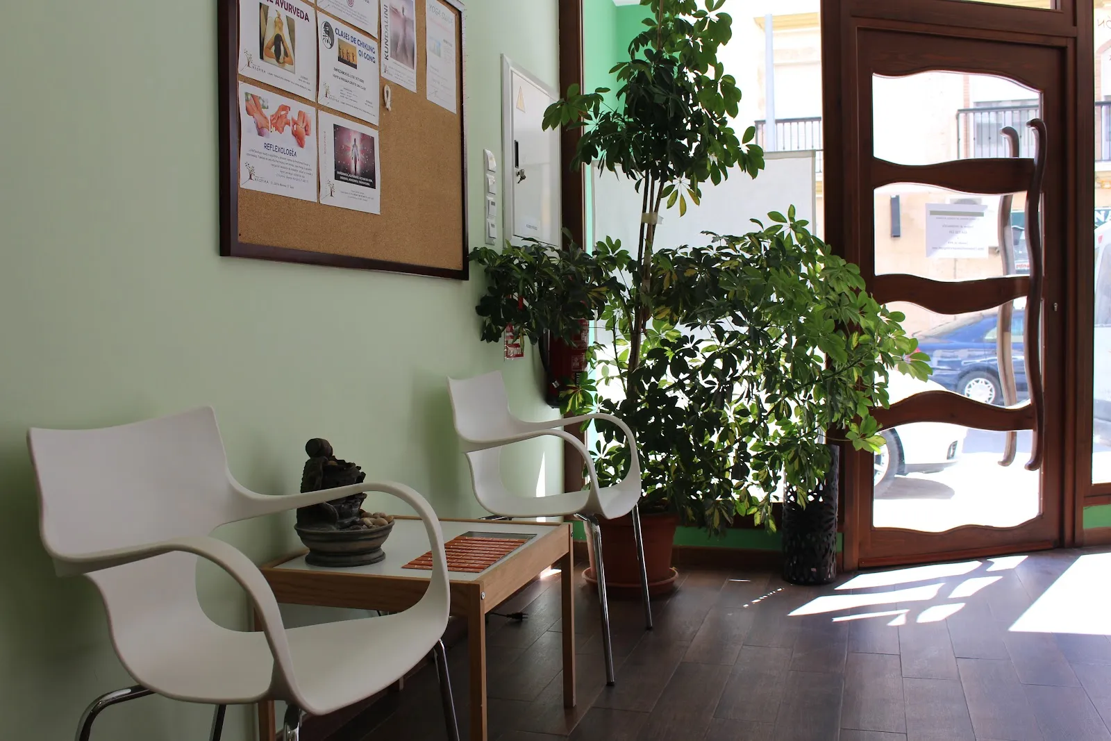 Espacio Vital RESPIRA - Centro de Yoga y Terápias naturales — yoga-studio en Baza — 3