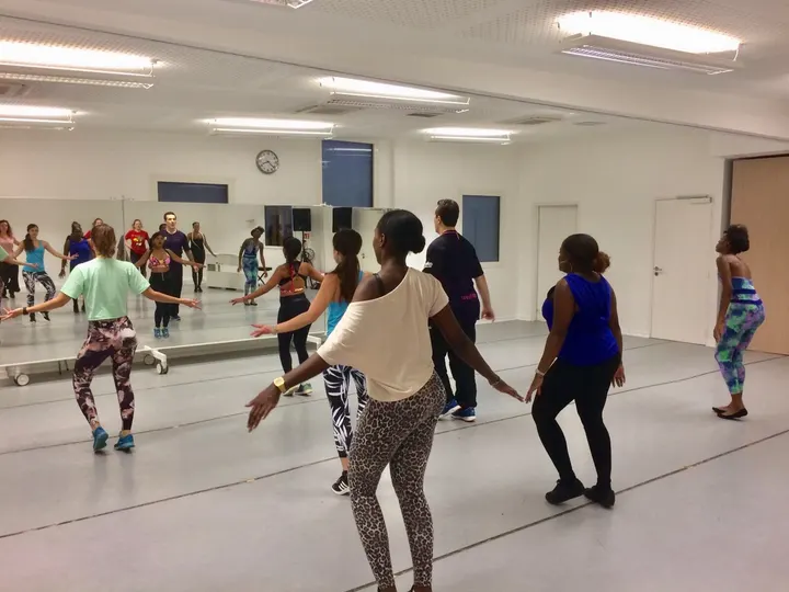 École de Samba Davina — danse-studio à Paris — 4