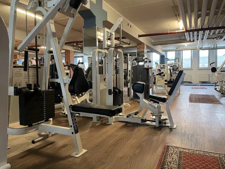 Medi-Fitness Oberschleißheim — fitnessstudio in Oberschleißheim, München — 2