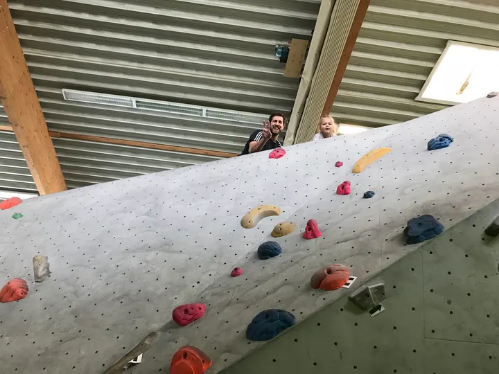 The Rock Boulderhalle — bouldern-studio in Killisfeld, Karlsruhe — 2