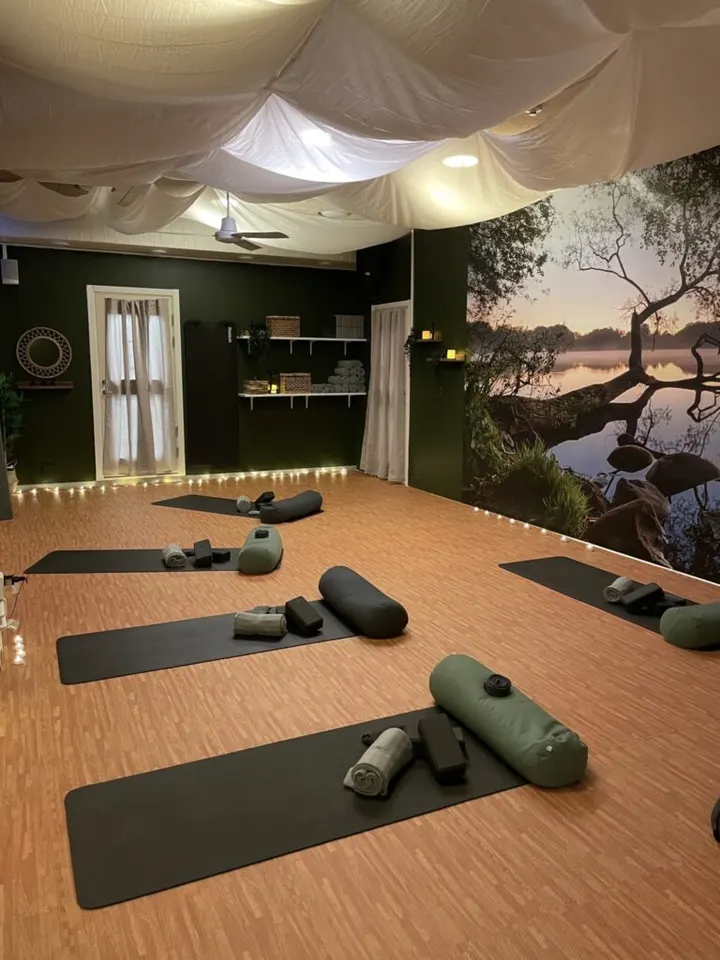 Yoga Lomma — yoga-studio i Lomma