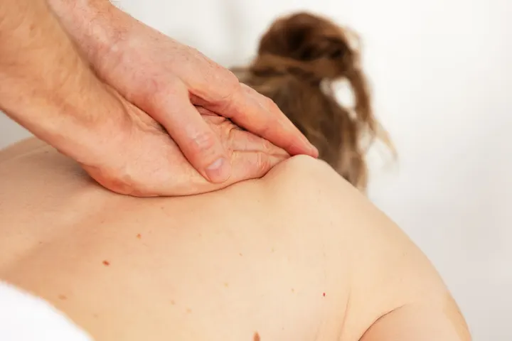 Johan Olsson Massage & PT — PT-studio i Växjö
