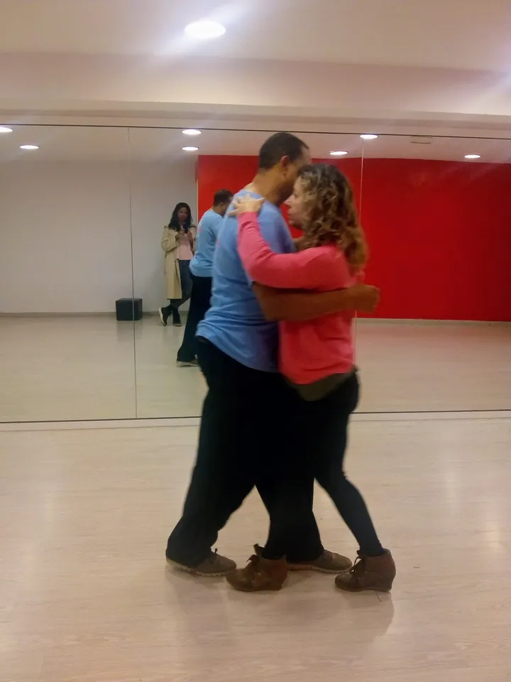 Escola De Ball - Udance Lesseps Adrián I Anita — Baile en Gràcia, Barcelona