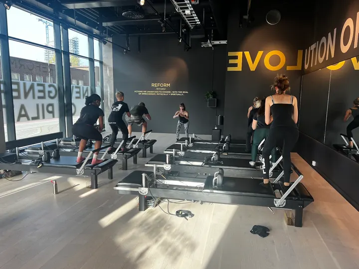 Reform Studio Västra Hamnen — reformer pilates-studio i Västra Hamnen, Malmö — 2