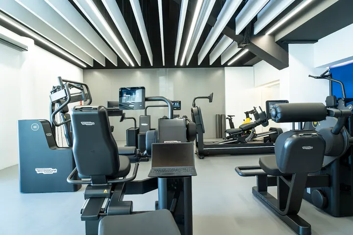 Premium Health & Sport Fuenlabrada — entrenamiento personal-studio en Fuenlabrada — 3