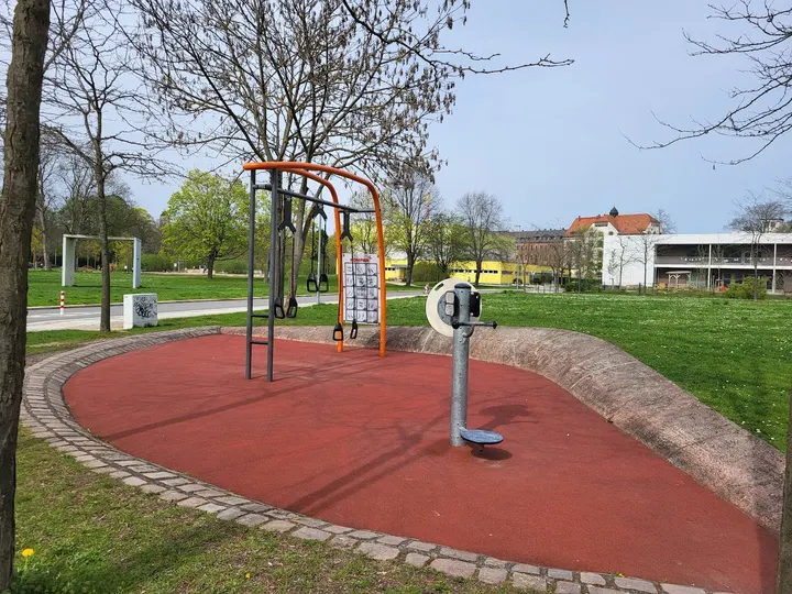 Calisthenics Park — calisthenics-studio in Chemnitz — 3