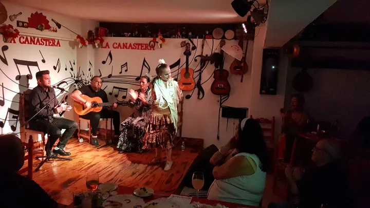 Tablao Flamenco La Canastera Almería — Baile en Pescadería, Almería