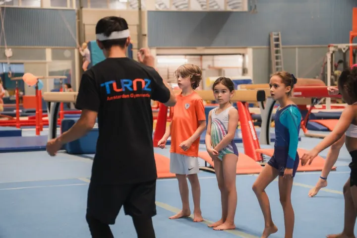 Turnz Dokter Meurerlaan — sportschool-studio in Nieuw-West, Amsterdam — 2
