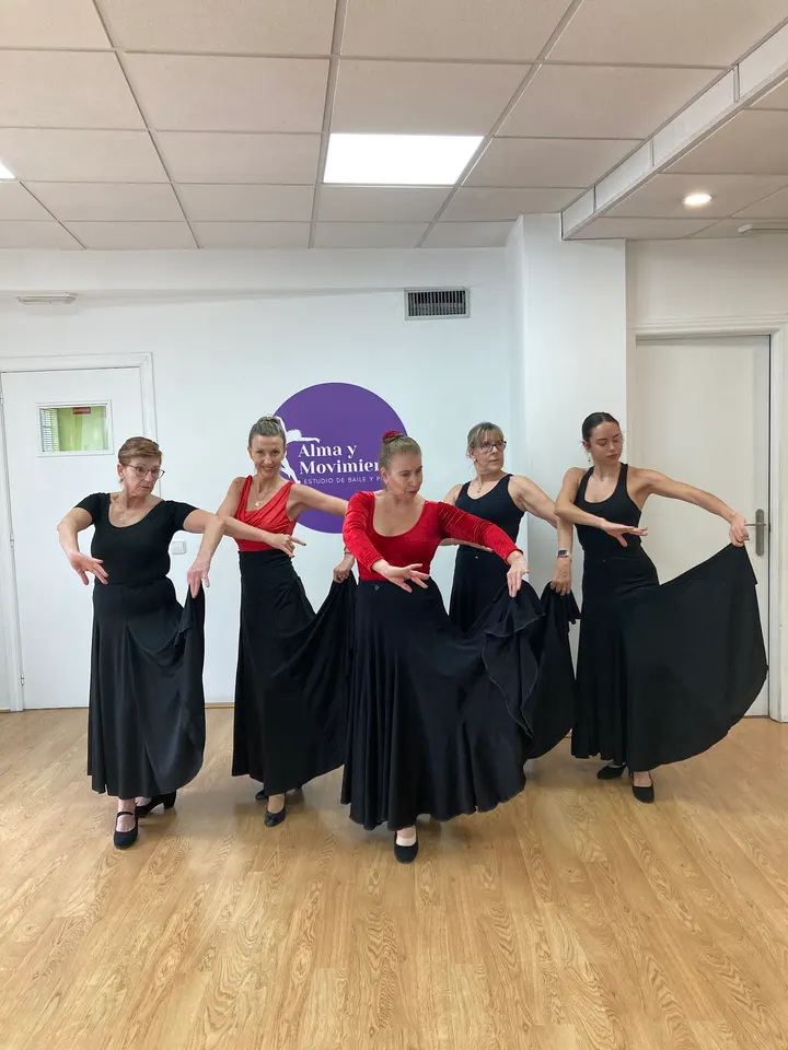 Alma y Movimiento Estudio de baile y pilates — pilates-studio en Distrito Municipal I (sin urbanizaciones), Pozuelo de Alarcón — 2