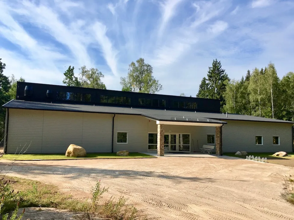 Brunnshallen — bouldering-studio i Holsbybrunn — bild 5